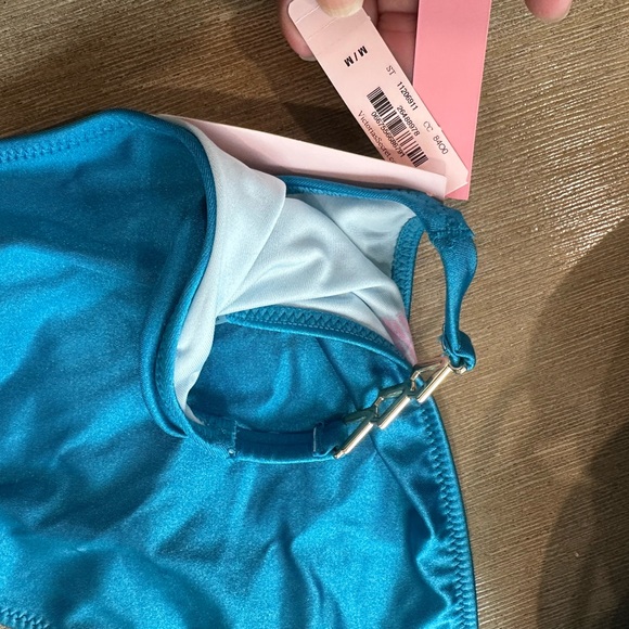 Victoria's Secret 32ddd /medium  Teal Bikini Top with Gold Detail - Picture 5 of 5